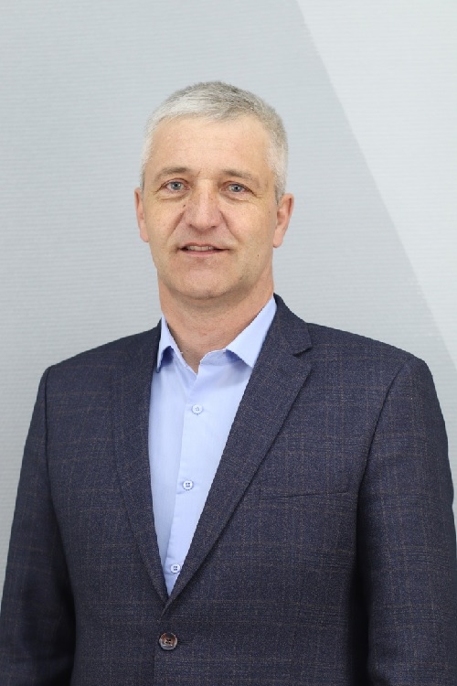 Маклаков Игорь Иванович.